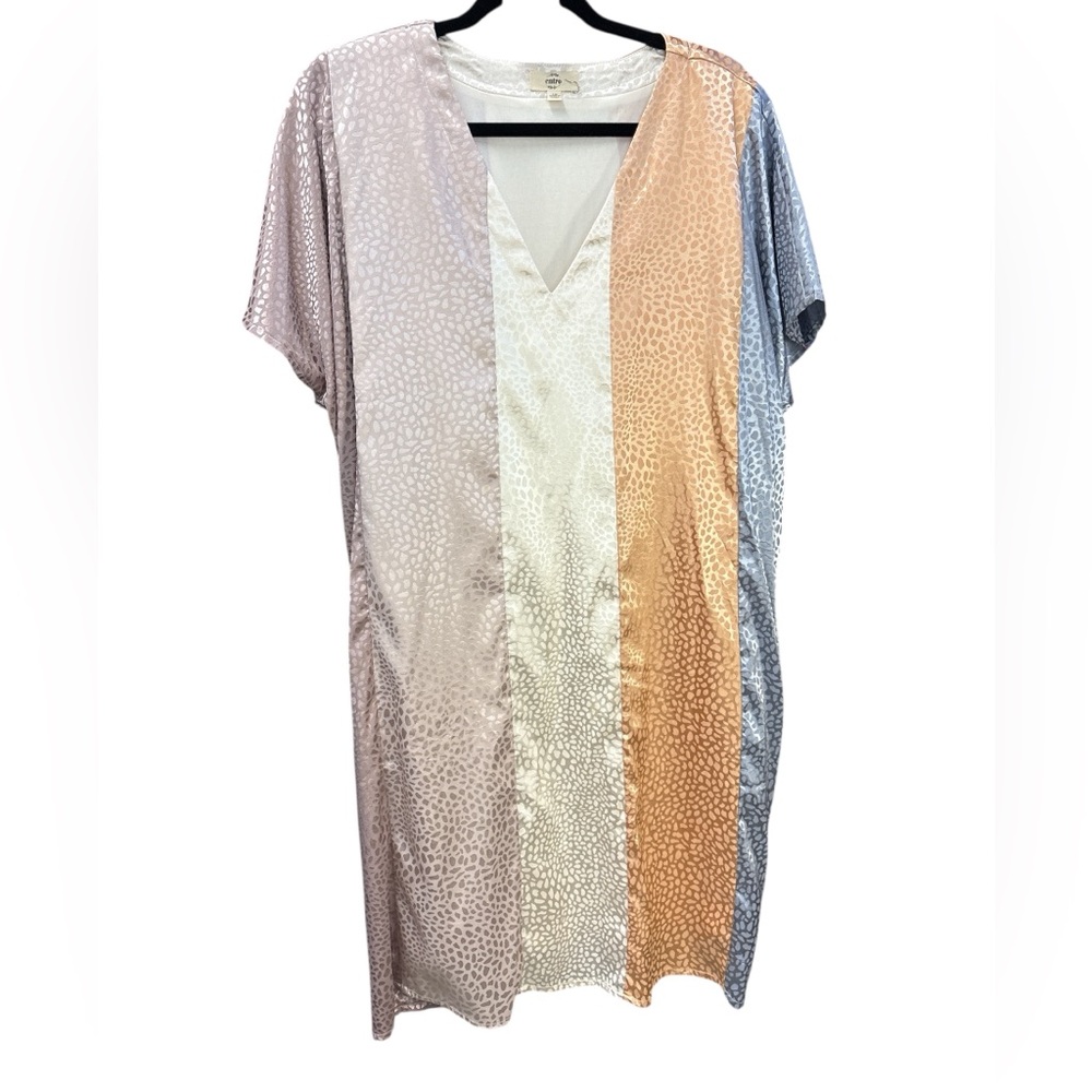 Entro Boutique V-Neck Mini Dress Short Sleeve Pockets 1X - Picture 2 of 4